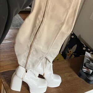 Creamy White Lemonade Platform Boots-NWOT